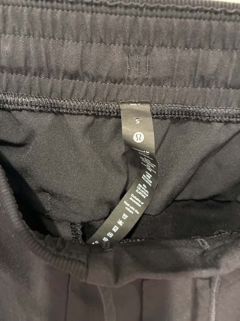 Lululemon Women's Dance Studio Mid-Rise Jogger, Black - Picture 2 of 4